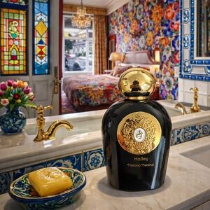 Halley Black and Gold Perfume